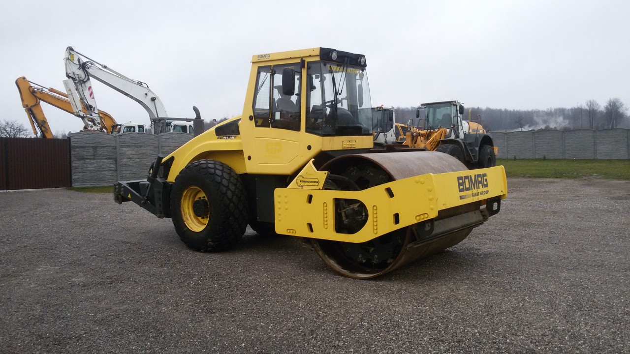 Bomag BW 213