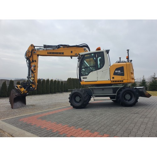 Liebherr A 918 Compact