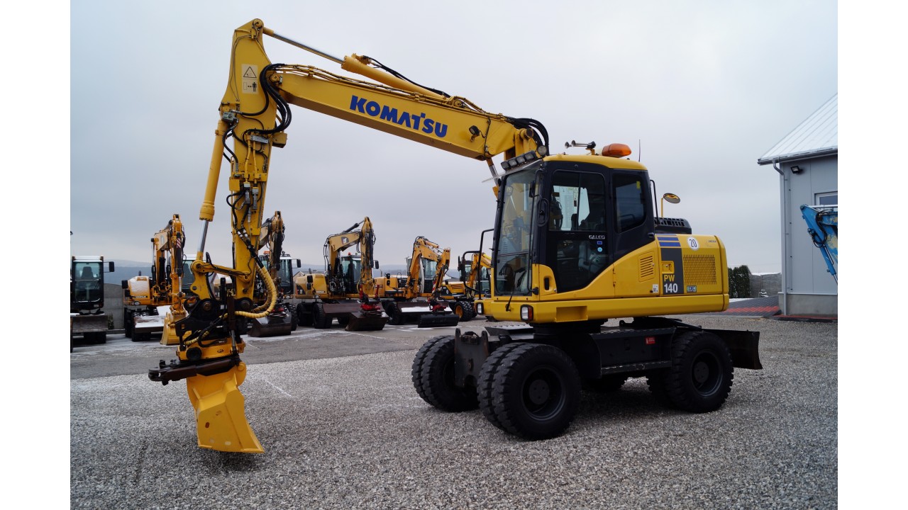 Komatsu PW 140