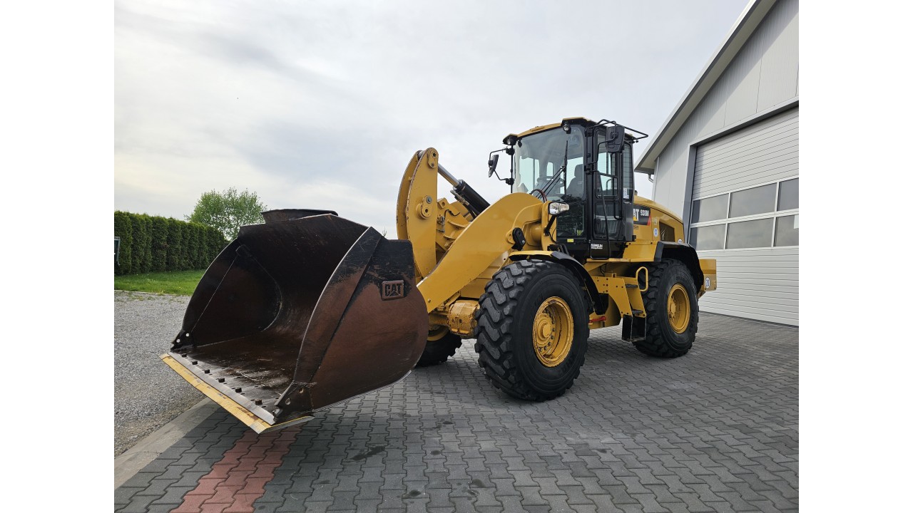 Caterpillar 938 M