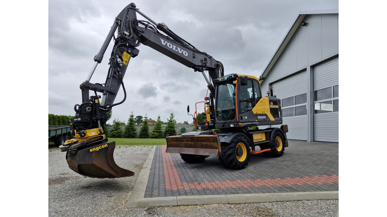 Volvo EW 160 E