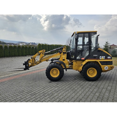 Caterpillar 906